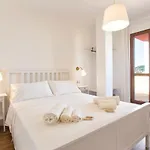 Sand'ana House 3*