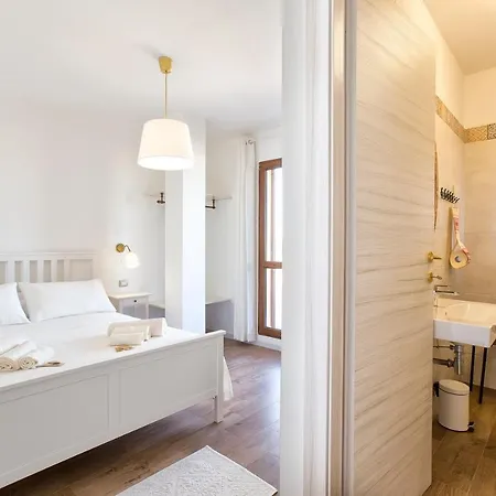 Bed & Breakfast Sand'ana House 2*