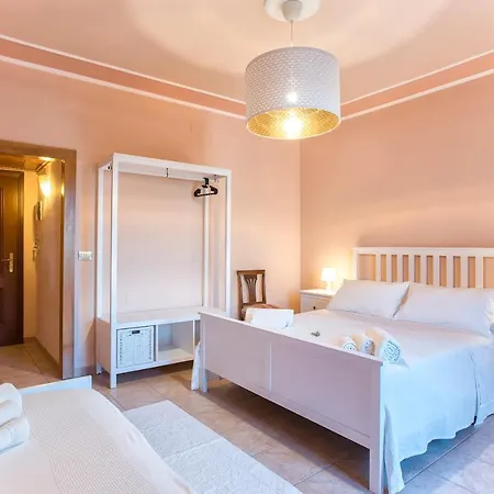 Sand'ana House 3*