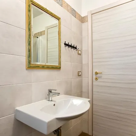 Bed & Breakfast Sand'ana House