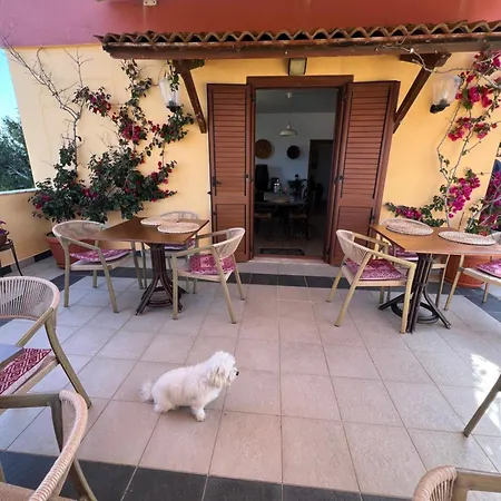 Sand'ana House Bed & Breakfast 3*
