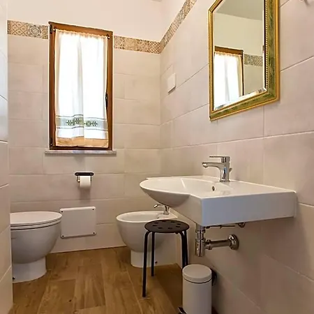 Sand'ana House Bed & Breakfast 3*